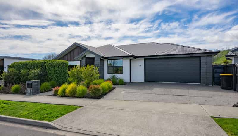 89 Daelyn Drive, Richmond