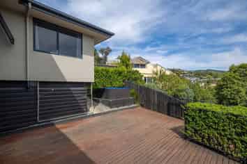 16 Stafford Avenue, Annesbrook