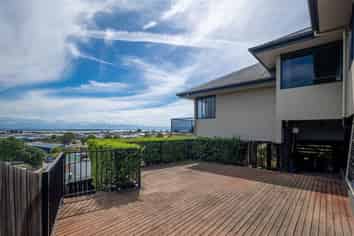 16 Stafford Avenue, Annesbrook