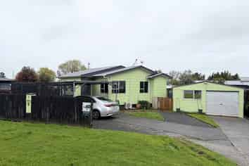 4 Cross Street, Drury