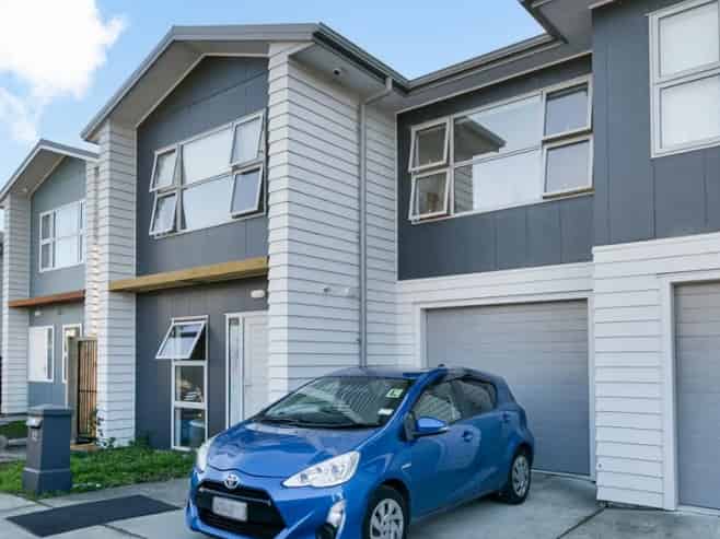 12 Ronalds Way, Taita