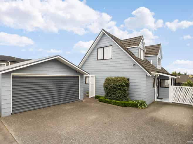 2/547 Hillsborough Road, Mount Roskill