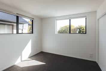 4/12 Matata Place , Shirley