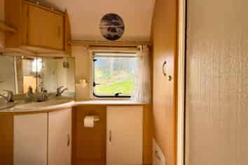 54/2  Tenby, MOERAKI