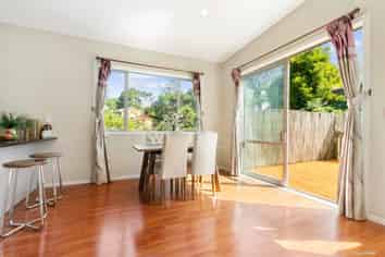 27d Rehia Road, Massey