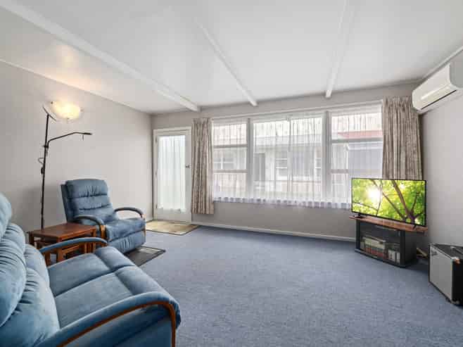 2/8 Purser Crescent, Witherlea