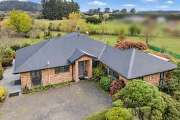 261 Catherwoods Road, Cust