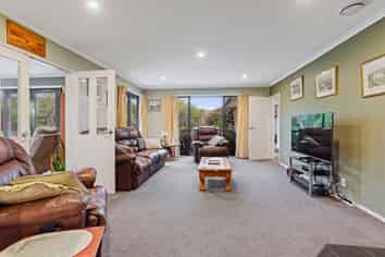 261 Catherwoods Road, Cust