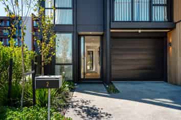 2 Amber Court, Stonefields