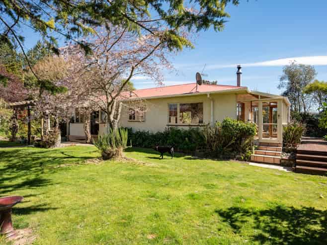 57 Aldourie Road, Brightwater