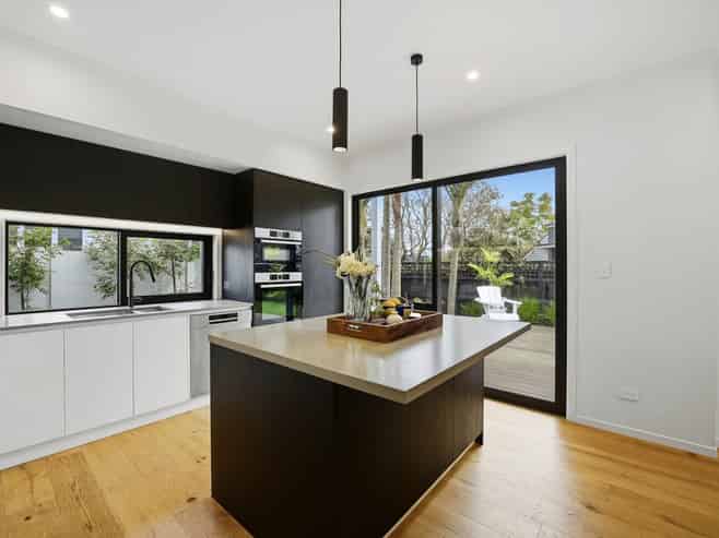 24A Norwood Road, Bayswater