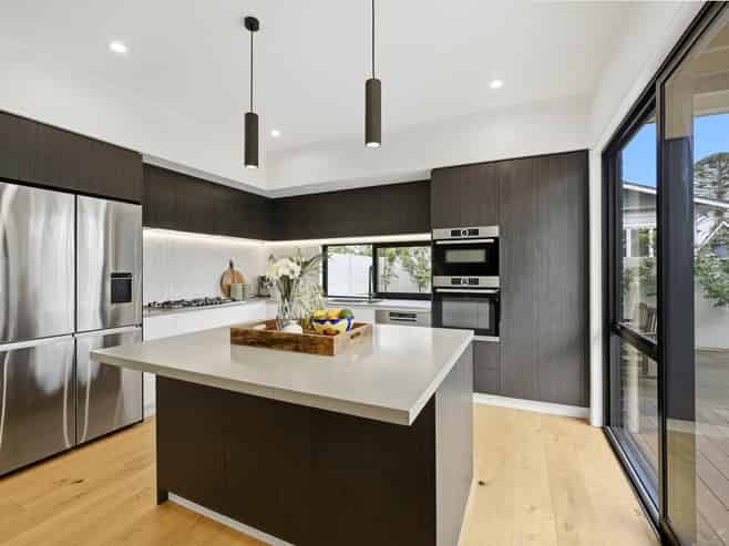 24A Norwood Road, Bayswater