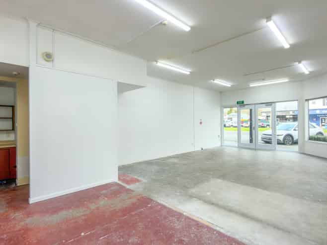 Retail Opportunity on Broadway