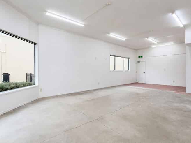 Retail Opportunity on Broadway