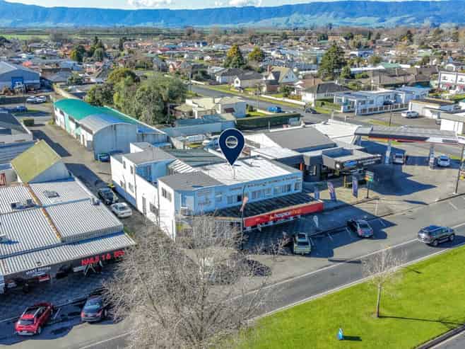 Retail Opportunity on Broadway