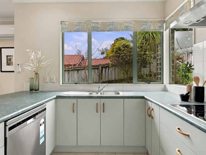 45F Forest Hill Road, Henderson