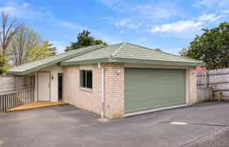 45F Forest Hill Road, Henderson