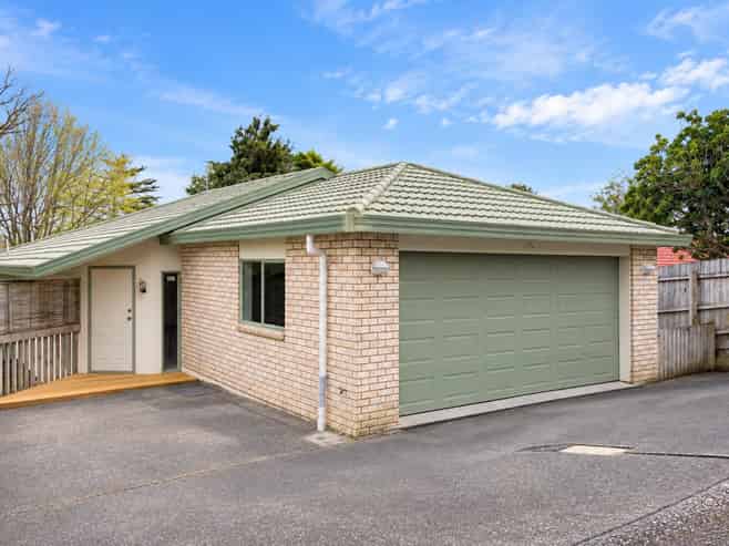 45F Forest Hill Road, Henderson