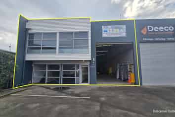 310m2* Warehouse/Office in Hillsborough