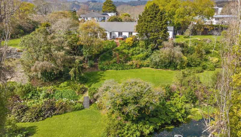 20 Barton Road, Heretaunga