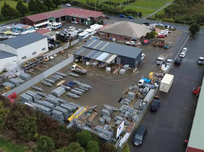 Plimmerton Yard + Workshop