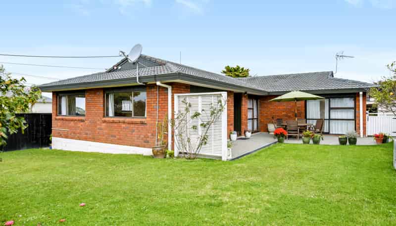 1/15 Toroa Street, Torbay