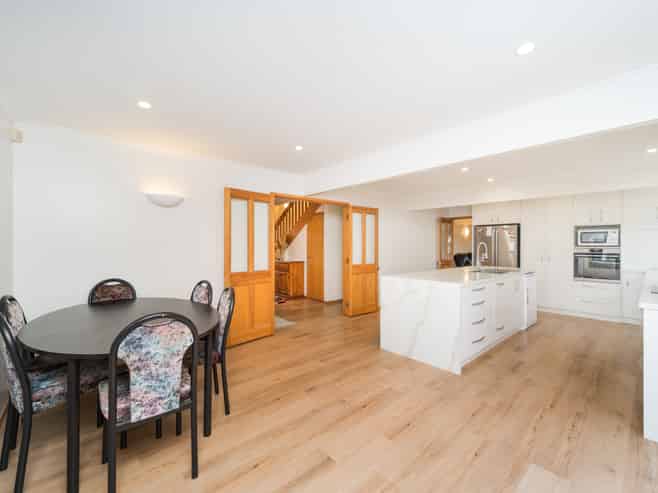 15 Kent Crescent, Awapuni