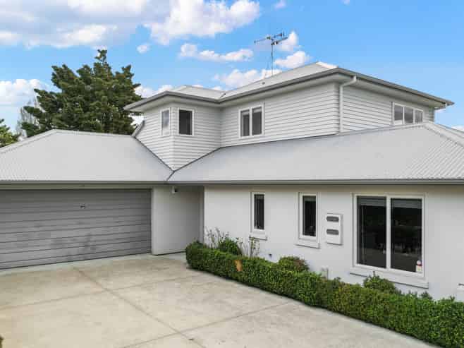 15A Fairfield Road, Fairfield