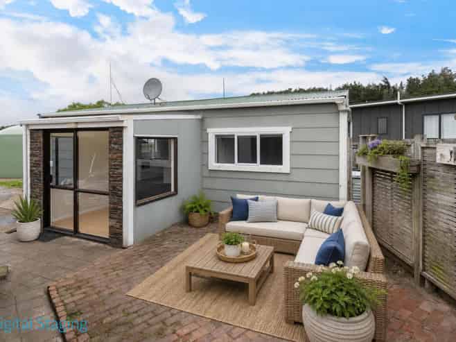 13 Kahukura Avenue, WAITARERE BEACH