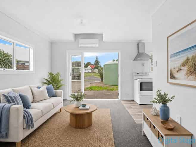 13 Kahukura Avenue, WAITARERE BEACH