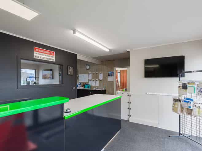 Office, Drive-Through Warehouse Plus Secure Yard