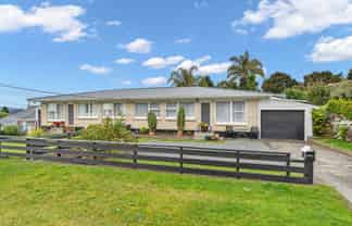 22A&B Tui Crescent, Maunu