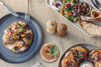 Waiheke Café – Licensed Day Trade Opportunity