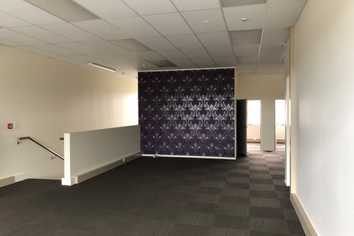Convenient Main Road Office 