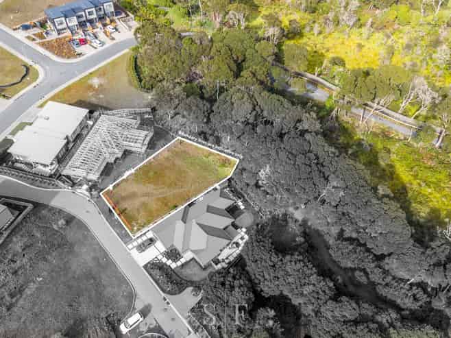 16 Anderson Park Drive, WAIKANAE