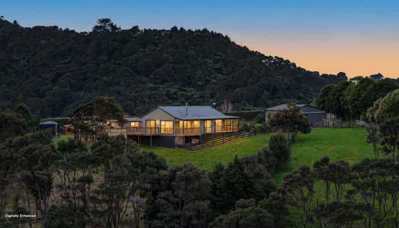 100f Axtens Road, Mangatawhiri