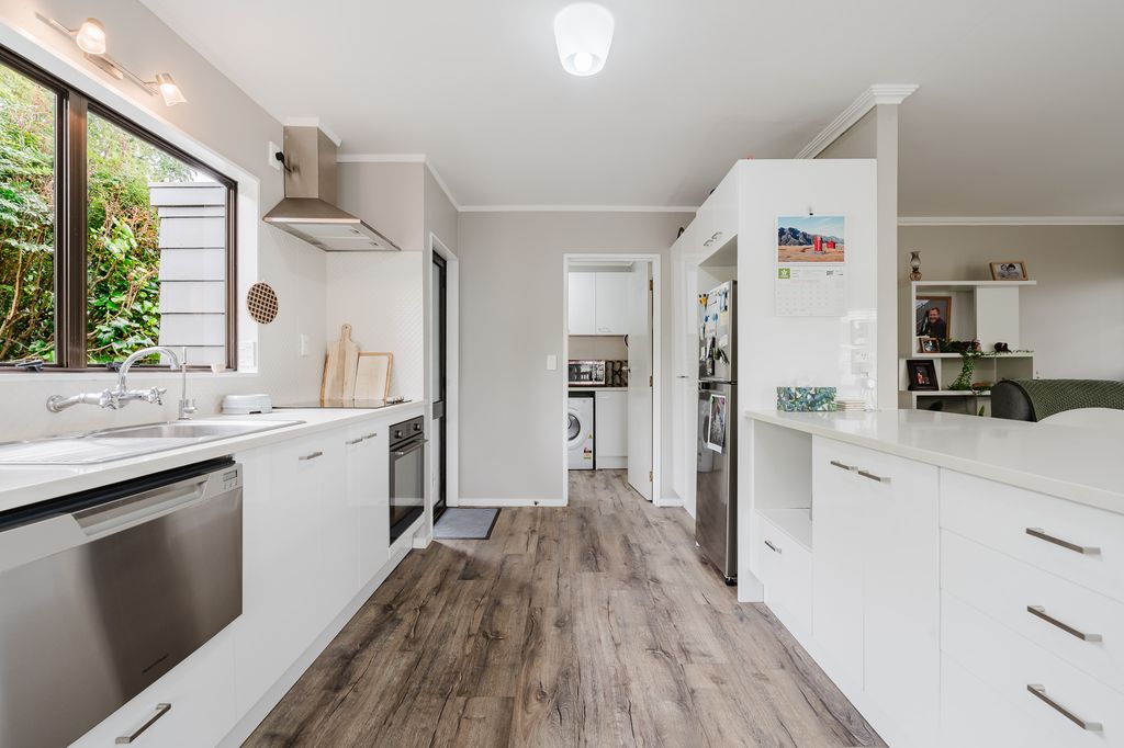 First Home Buyers - Modern, Tidy & Ready to Enjoy 4