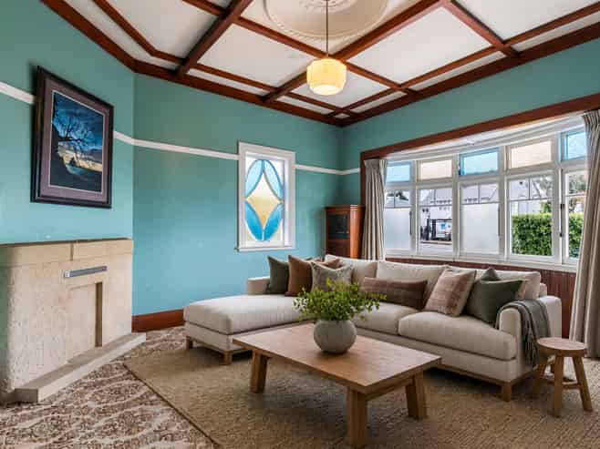 1048 Great North Road, Point Chevalier