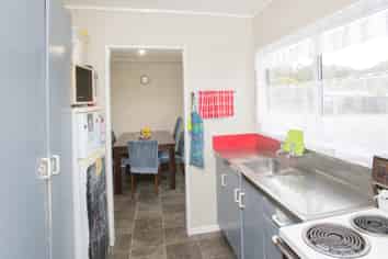 31 Edison Street, Outer Kaiti