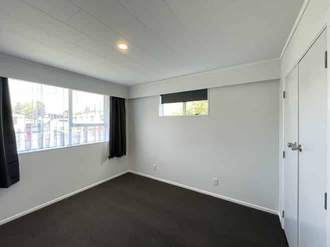 1/9 Denver Grove, Totara Park