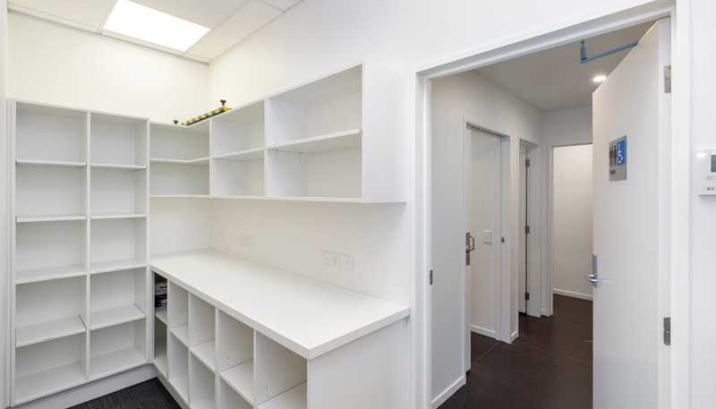 B4, 92  Russley Road , Russley