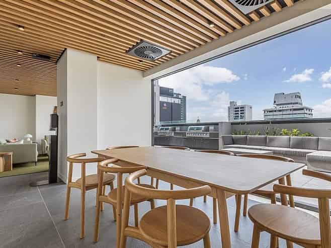 10 Commerce Street, Auckland Central