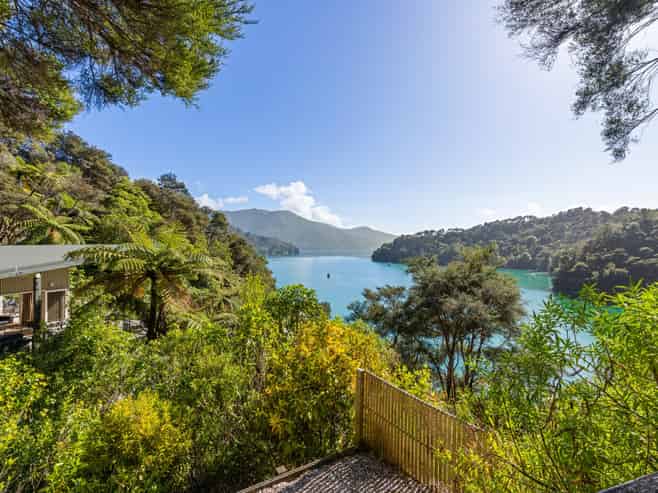 1703 Kenepuru Road, Black Rock