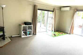 27 East Street, Greytown