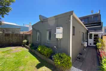 338 Jackson Street, Petone