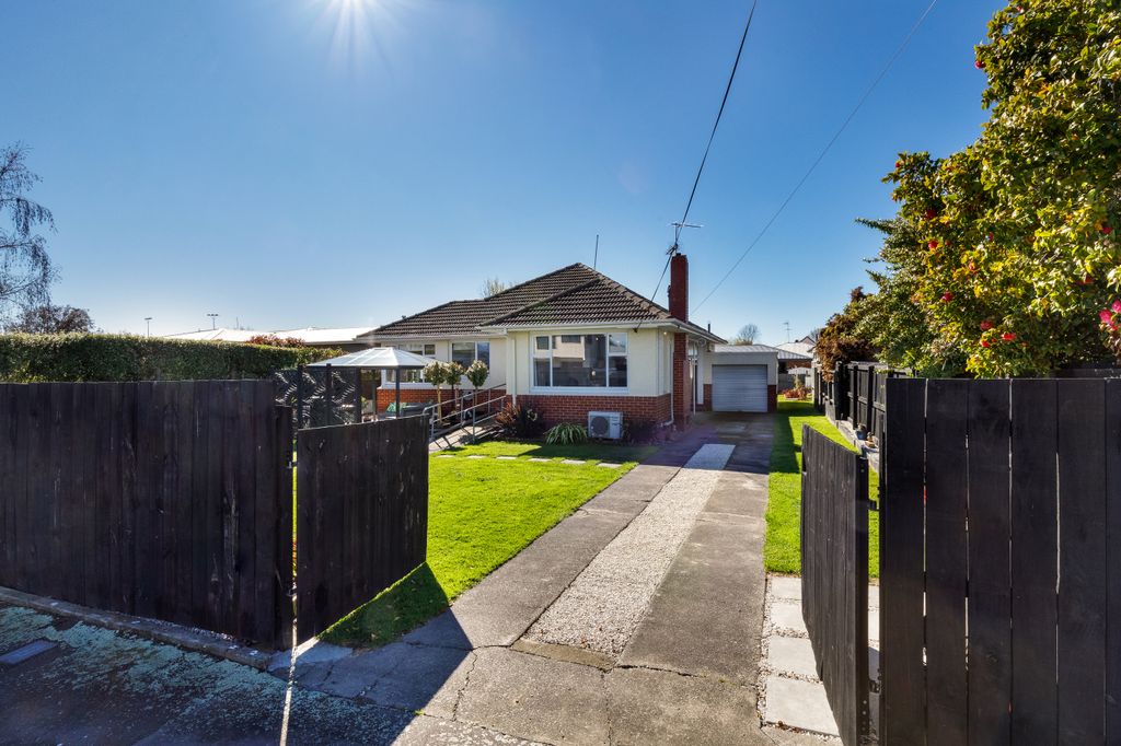 Great Home, Great Location 3