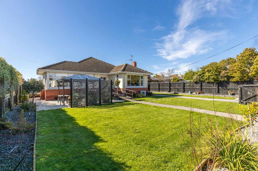 Great Home, Great Location 5