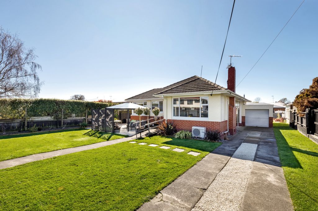 Great Home, Great Location 1