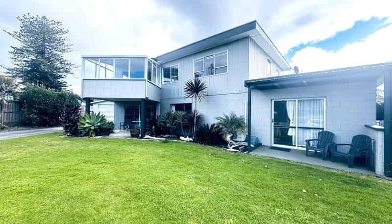2  Watt Street, Whitianga