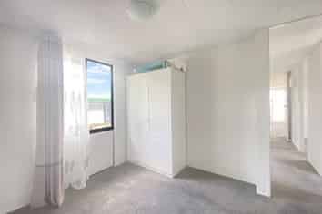 1/22 Devonshire Road, Unsworth Heights